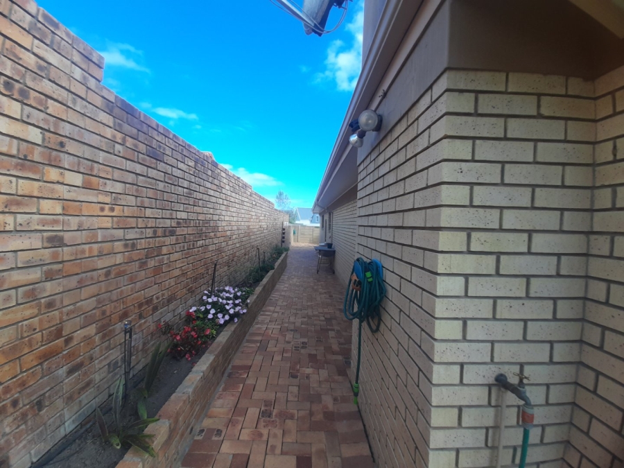 3 Bedroom Property for Sale in Heather Park Western Cape